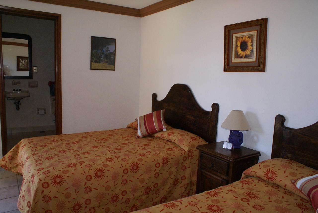 Hotel Los Sauces Villa Del Carbon Cameră foto